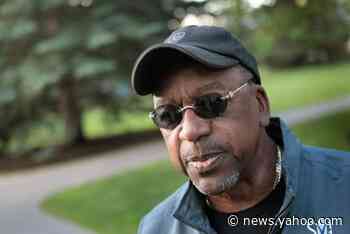 Democrats can't beat Trump, says America's first black billionaire