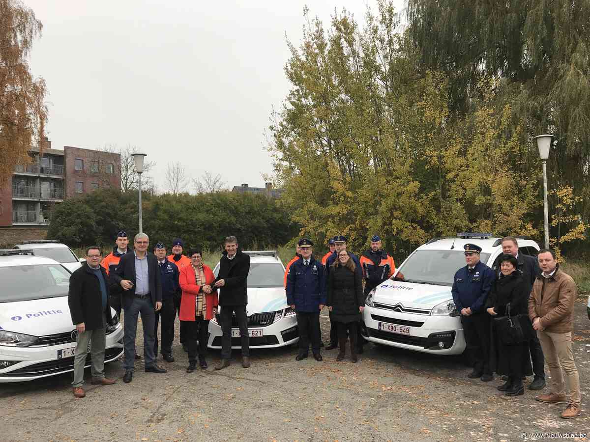 Politie Polder stelt nieuwe wagens voor, waarvan vier elektrische