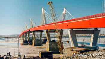 Russia and China complete border crossing bridge