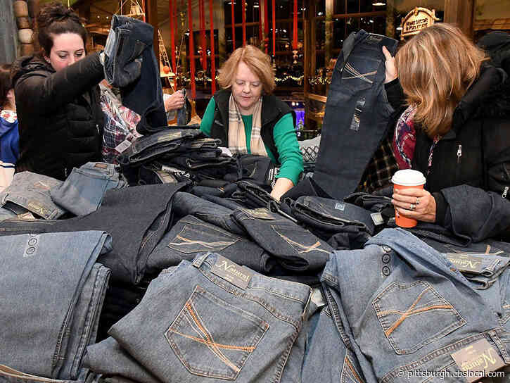 Black Friday Pulls In A Record $7.4 Billion In Sales, As Many Turn To Mobile Orders