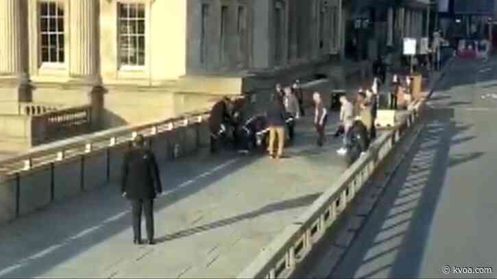 U.K. hails bystanders who intervened to stop London Bridge stabbing attack