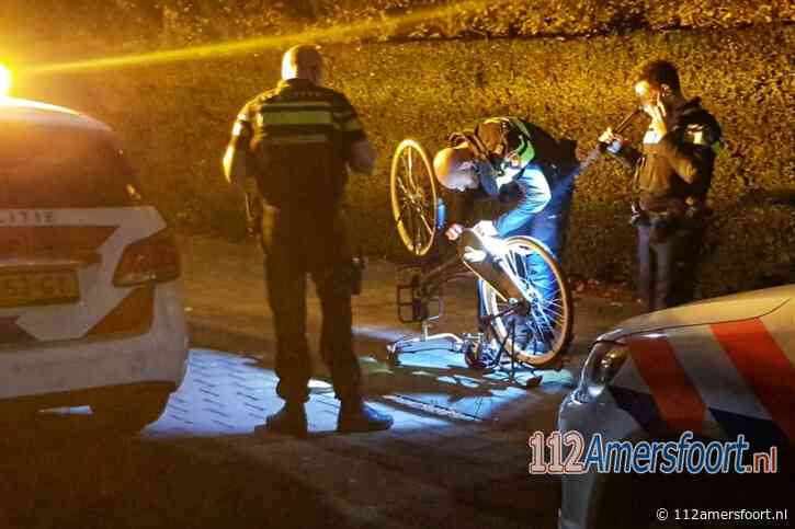 Agenten met hulp van politiehelikopter op zoek naar verdachte in Hoevelaken