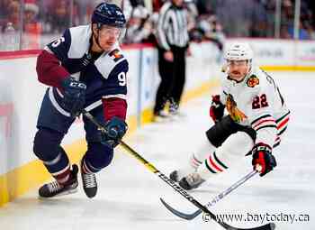 Rantanen returns to lineup, leads Avalanche past Chicago 7-3
