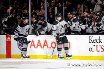 Kings cool Jets’ November roll with 2-1 win