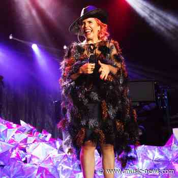 Paloma Faith wants to release her new album in 2020