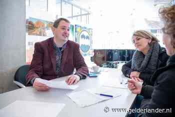 Stadsdichter Veenendaal helpt met de Sinterklaasgedichten