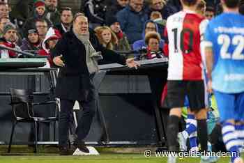 Advocaat bedankt doelman Marsman na nipte zege: ‘Hij heeft ons gered’