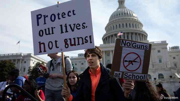 Court takes up first 2nd Amendment case in a decade