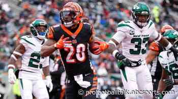 Bengals extend lead to 22-6 after safety