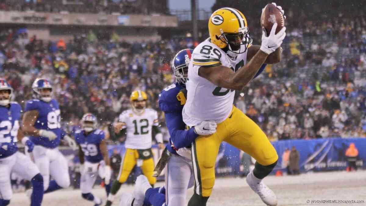 Packers overwhelm Giants, move to 9-3 with 31-13 win