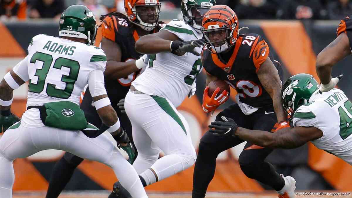 Jamal Adams in walking boot after Sunday’s loss