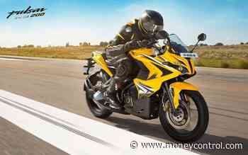 Bajaj Auto updates Pulsar RS200 with dual-channel ABS; price rises by Rs 1,410