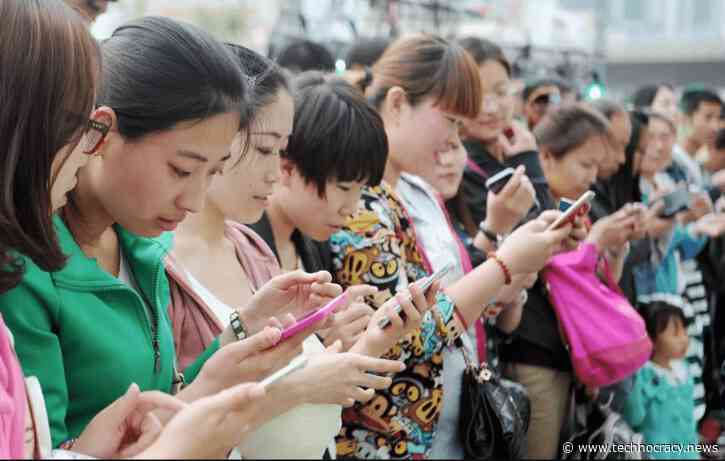 China Now Requires Mandatory Face Scans For All Phone Users