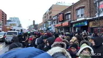 Subway service resumes on Line 2, capping off difficult morning commute