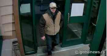 Barrie police searching for male suspect after theft totalling $1,700 reported at local store