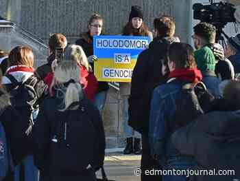 ‘We were just hurt’: Ukrainian students call for UofA to fire lecturer who denied Holodomor