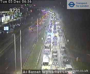 Morning update: Slow traffic on roads and part suspension on Central line