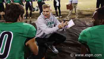 Friday Night Flights: 24 hours with Eagles QB-high school coach Josh McCown