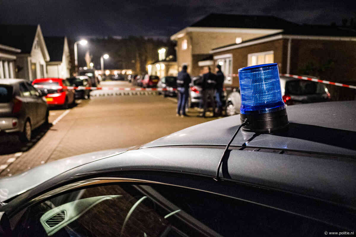 Rotterdam/ Capelle aan den IJssel - Diverse zoekingen en aanhoudingen in groot onderzoek naar wapenhandel