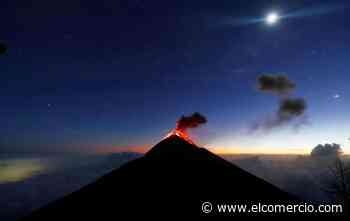 Volcán de Fuego de Guatemala registra explosiones y lanza ceniza a comunidades aledañas
