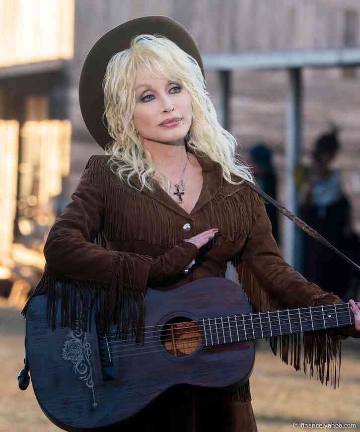 Dolly Parton Is Worth Millions Thanks To Decades Of Fighting For Her Value