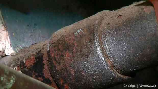 Councillors pitch lead pipe removal across Calgary