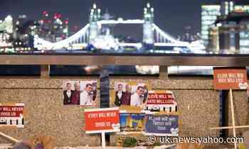 Boris Johnson ignores call to stop politicising London Bridge attack