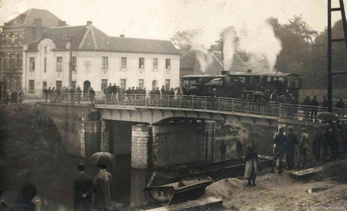 Expo Kanaal van Schipdonk in toegangspoort van Erfgoedcel in Tolpoortstraat