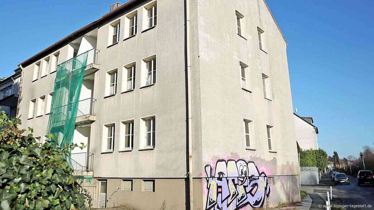 Stadt Solingen vermarktet alte Notunterkünfte