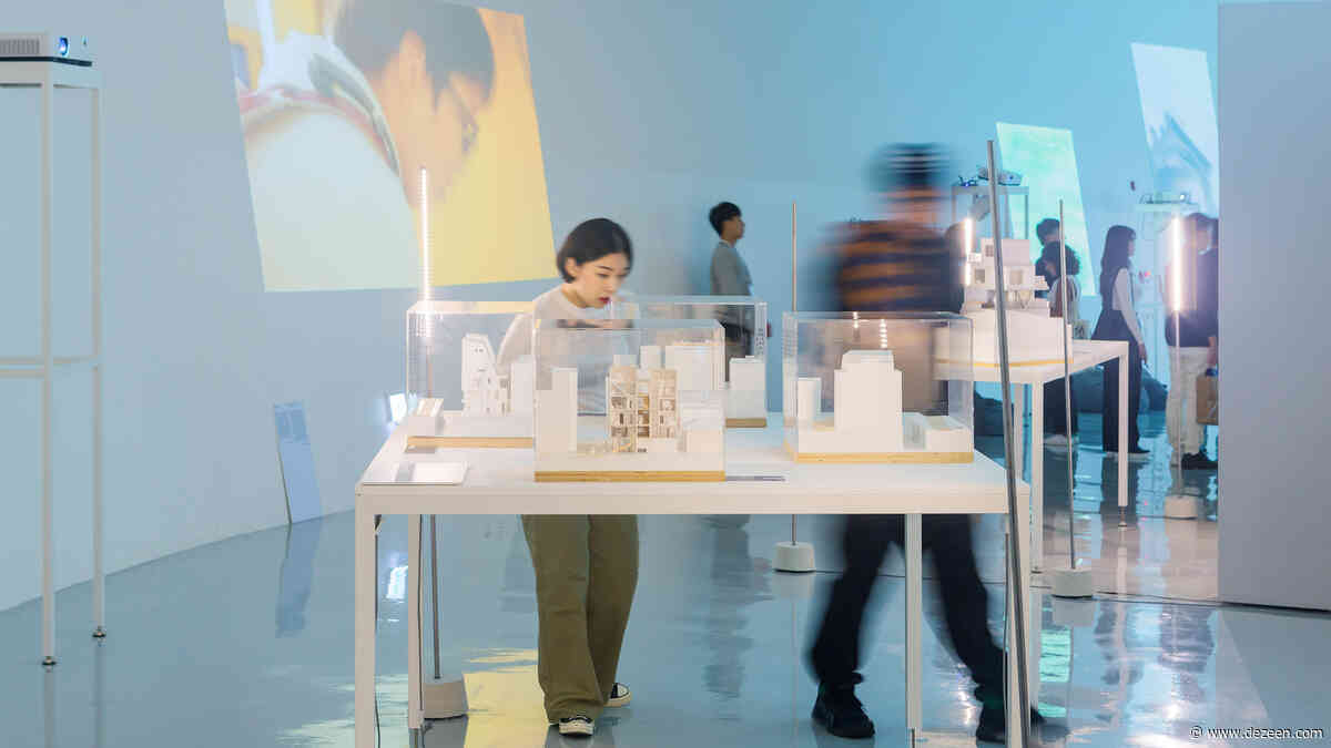 Thematic exhibition explored the "collective city" at the Seoul Biennale 2019