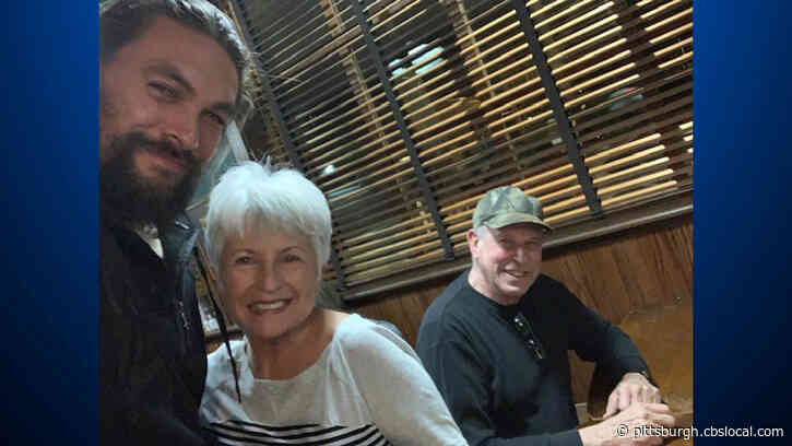 Actor Jason Momoa Spotted At Pittsburgh Pub