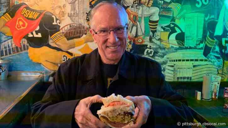 Mike ‘Doc’ Emrick Stops By Primanti Bros. For Lunch Ahead Of Pittsburgh Penguins-St. Louis Blues Matchup