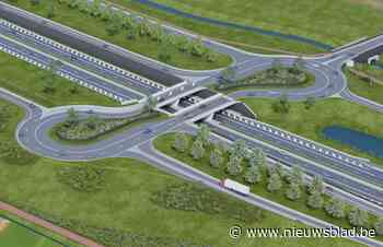 Kijk, een hondenbeen! Nieuw op- en afrittencomplex aan E34 rijst stilaan uit de grond