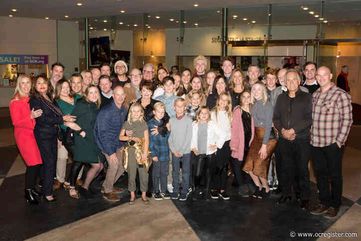 38 people and counting: Expanding family makes ‘Christmas Carol’ an annual reunion at South Coast Rep