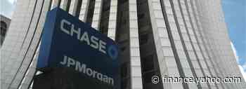 Should You Think About Buying JPMorgan Chase & Co. (NYSE:JPM) Now?