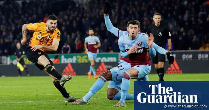 Wolves up to fifth after Cutrone and Dendoncker sink West Ham