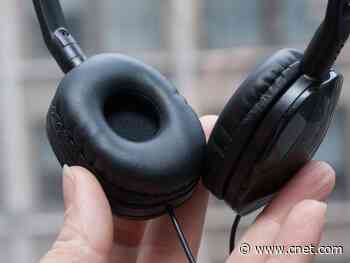 The best white-elephant and secret-Santa gifts for under $10     - CNET