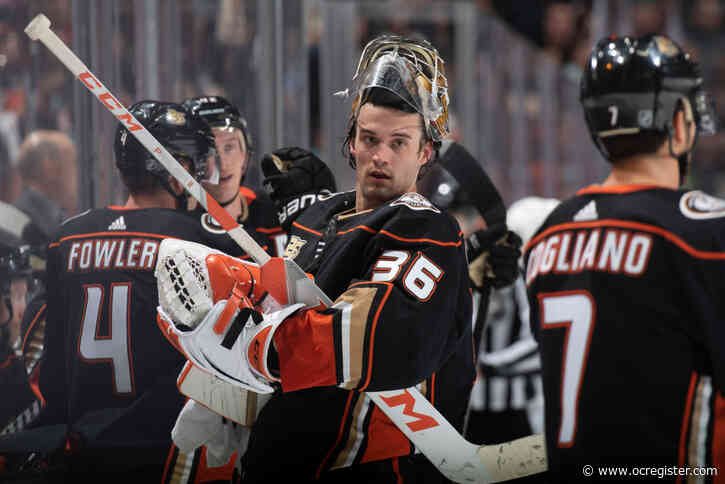 Ducks goalie John Gibson skips practice due to illness