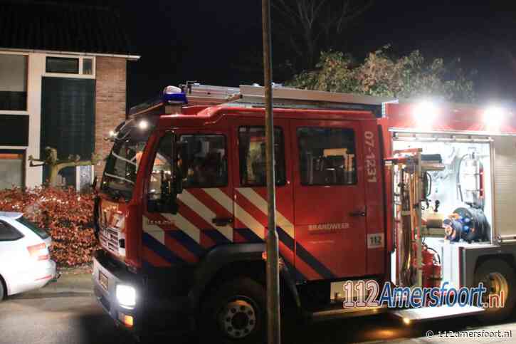 Kleine brand in dak van schuur bij woning in Hoevelaken