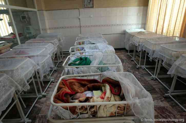 Warming Temperatures Linked to Rise in Early Childbirth