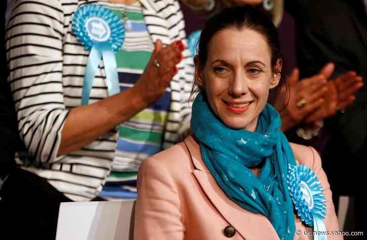 Brexit Party loses four European lawmakers to Conservatives
