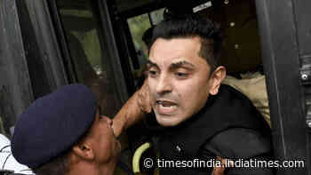 Tehseen Poonawalla detained by police while protesting over onion price hike
