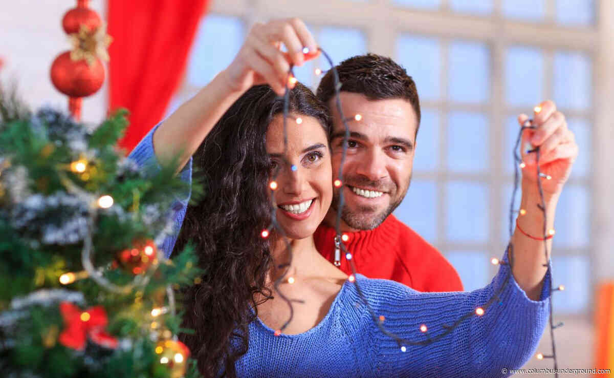 4 Festive Ways to Save Energy this Holiday Season
