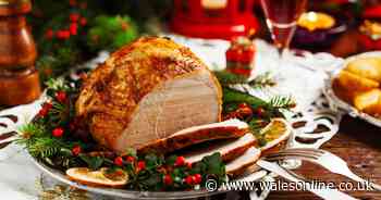 Millennials 'ban the beige' on Christmas dinner plates for the perfect Instagram picture