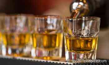 Baker McKenzie Restricted Senior's Alcohol Consumption After Complaint, Tribunal Told