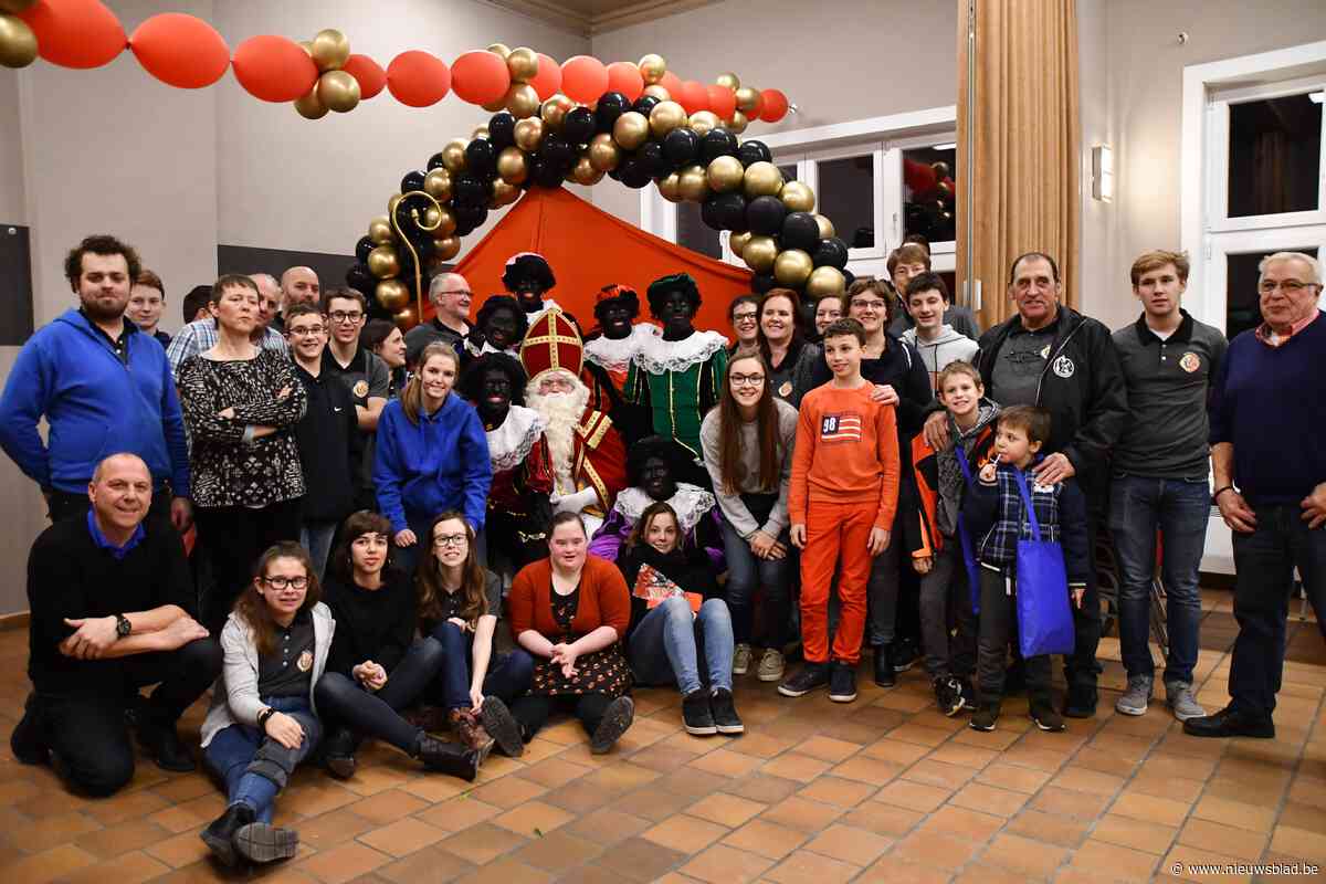 Sinterklaas op bezoek bij de fanfare