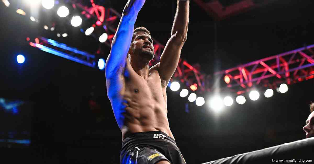Leonardo Santos cleared to train after rib fracture, eyes early return next year to UFC