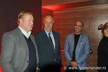 Koeman wuift ook in Barcelona vragen over toekomst weg