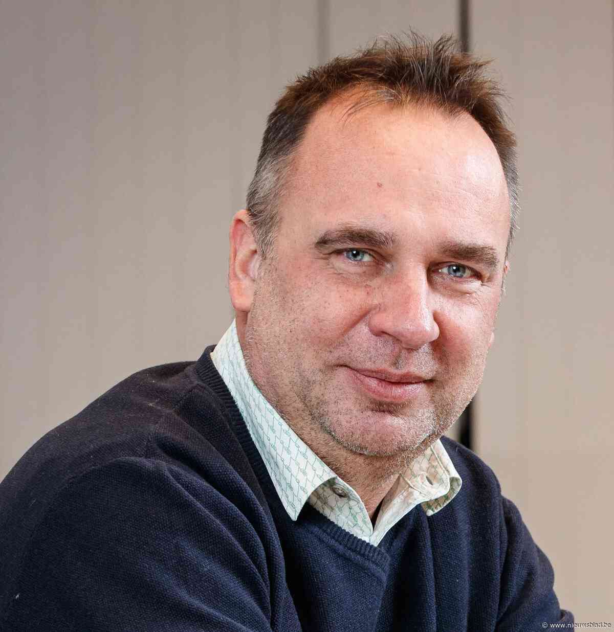 Burgemeester uit eigen Facebookgroep gezet