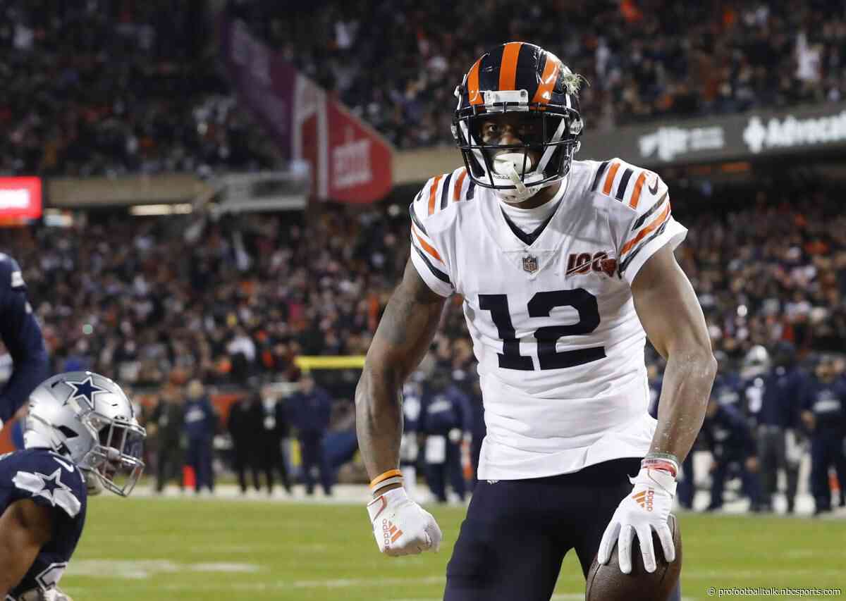 Bears have 210 yards, 17-7 lead over error-prone Cowboys